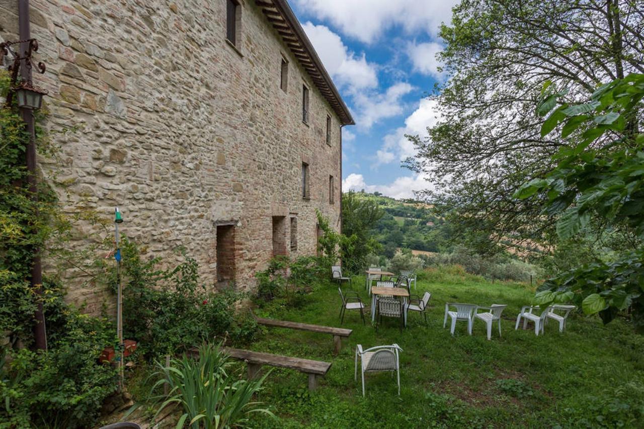 Agriturismo Il Poggio Degli Scoiattoli Perugia Exterior photo