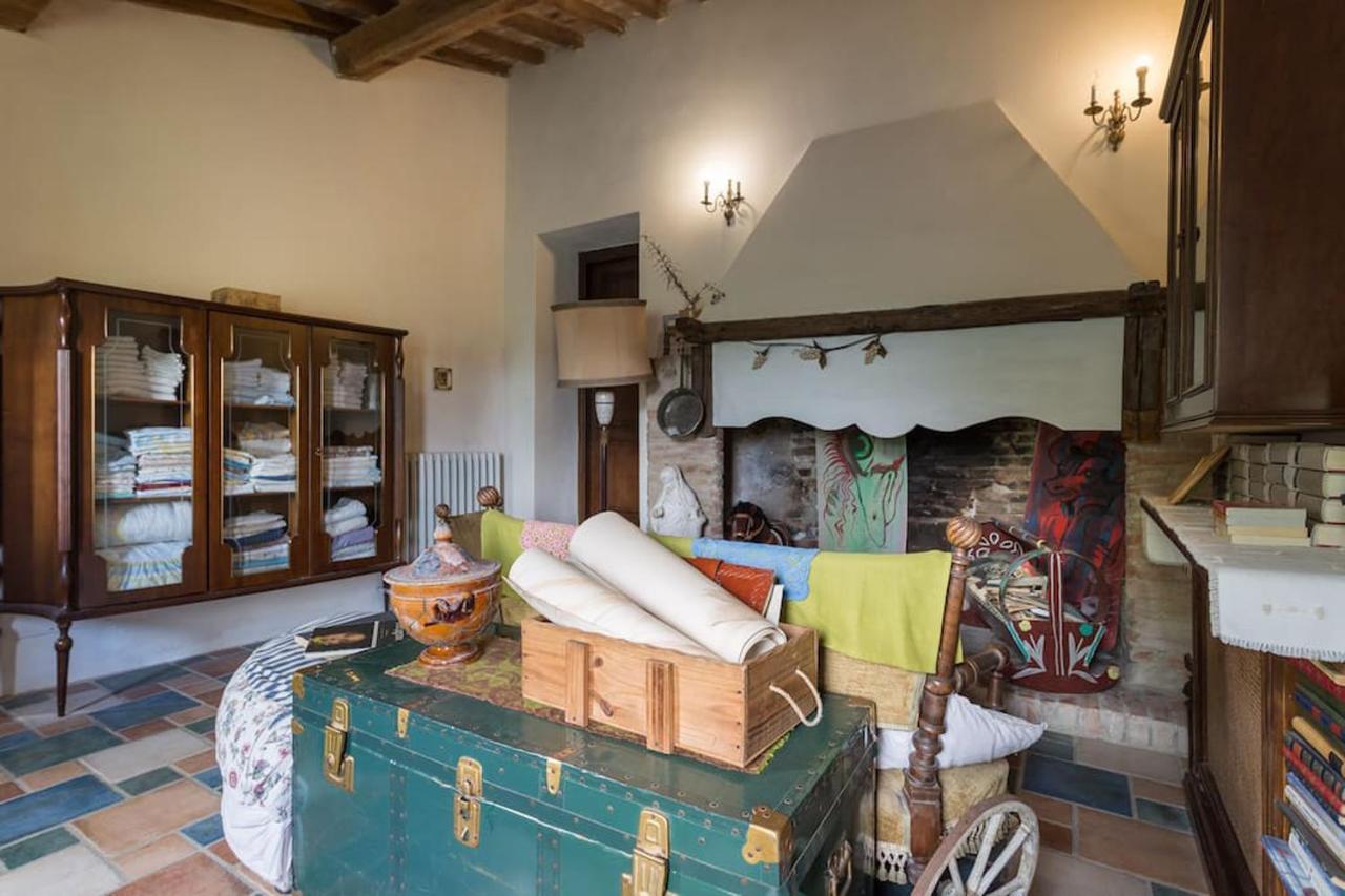 Agriturismo Il Poggio Degli Scoiattoli Perugia Exterior photo